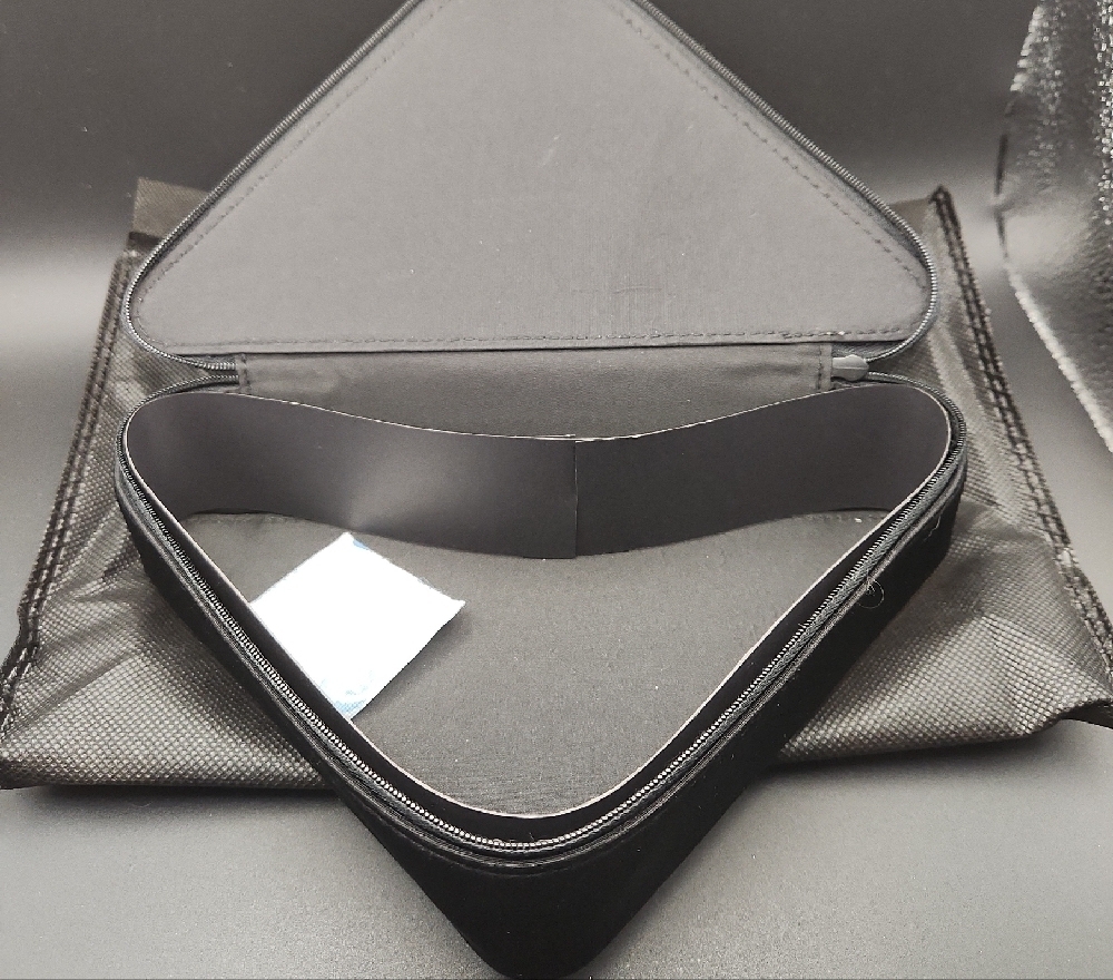Prada Beauty Triangle Pochette Rose Pouch - Picture 5 of 12